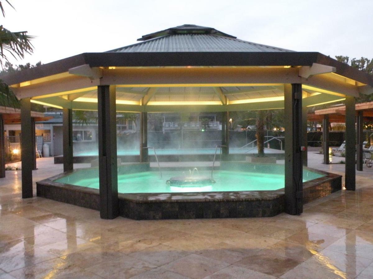Hotel Hot Springs - Authentic Hot Springs & 3*